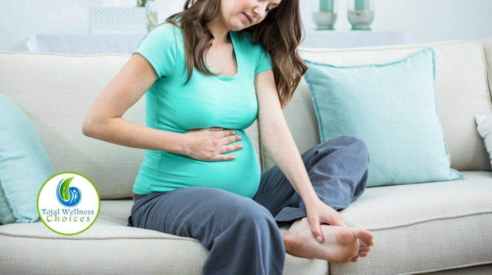 How to Help Swollen Feet During Pregnancy