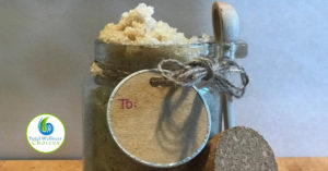 Homemade Cinnamon Sugar Body Scrub