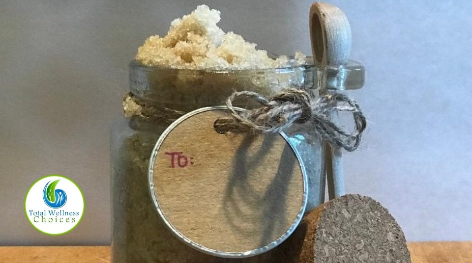 Homemade Cinnamon Sugar Body Scrub