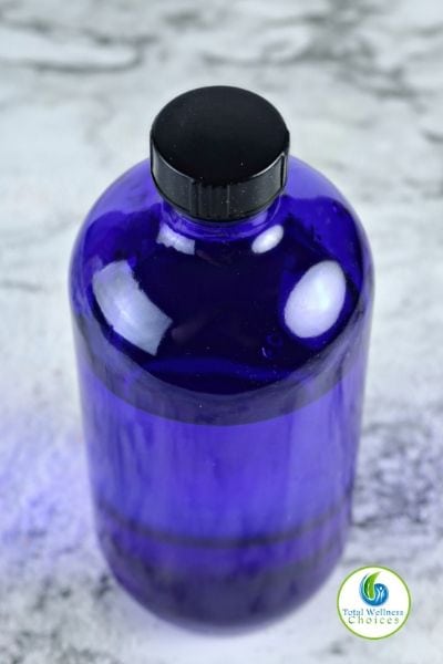 Essential oil mouthwash for bad breath