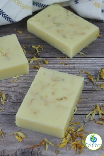 Homemade calendula lotion bar recipe